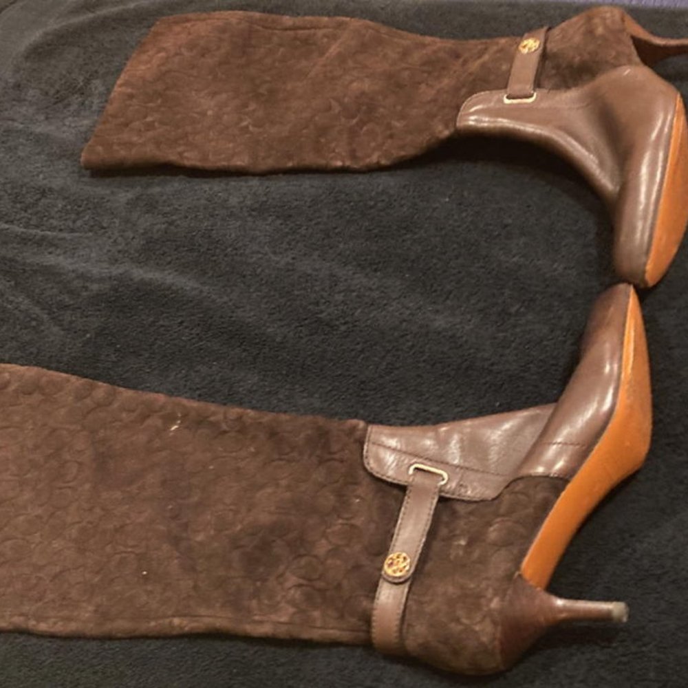 COACH Brown Suede High Heel Boot/Sz 8 B - Picture 4 of 5